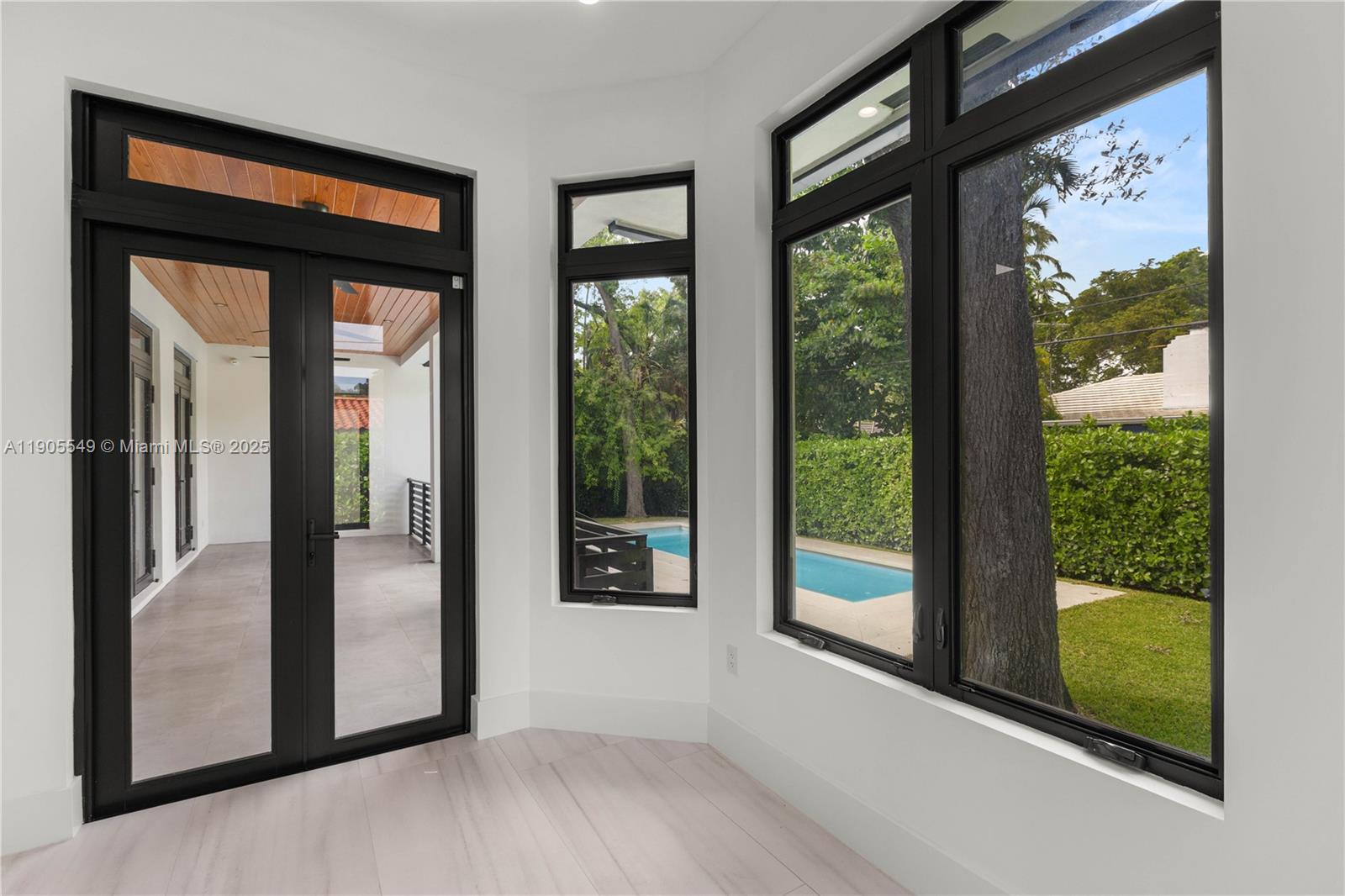 CORAL GABLES COUNTRY CLUB - Residential