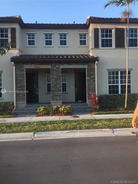 17059 SW 96 ST Miami FL 33196