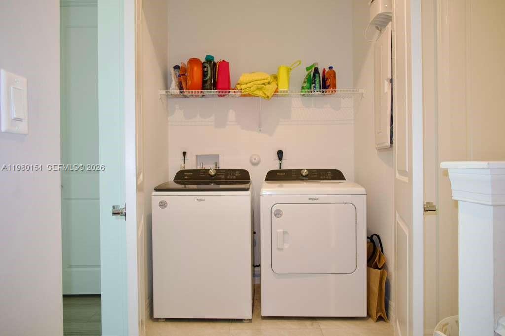 AMERICAN EXPRESS TRACT - Residential