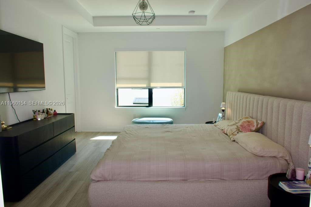 AMERICAN EXPRESS TRACT - Residential