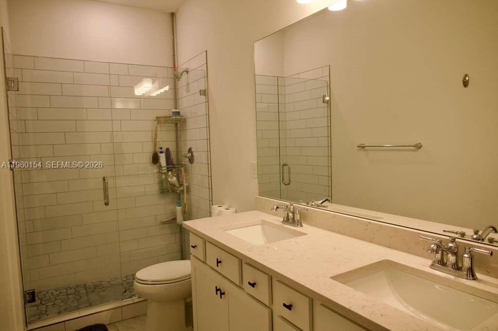 AMERICAN EXPRESS TRACT - Residential