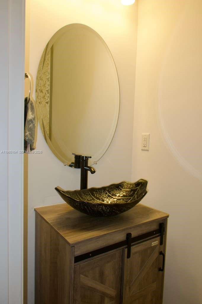 AMERICAN EXPRESS TRACT - Residential