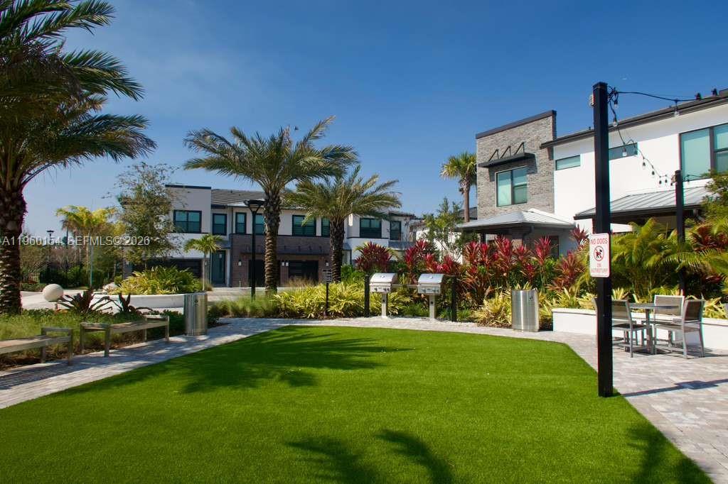 AMERICAN EXPRESS TRACT - Residential