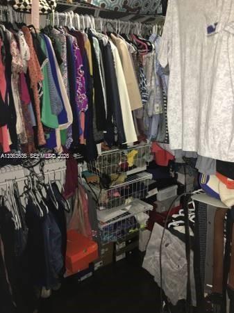 SPANISH LAKES 2ND ADDN - Residential Lease