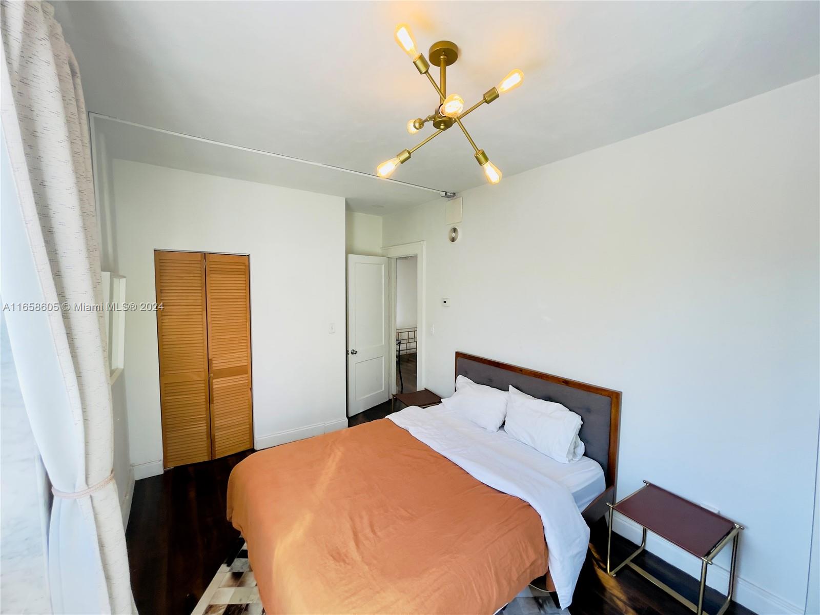 SEVILLA CONDO - Residential