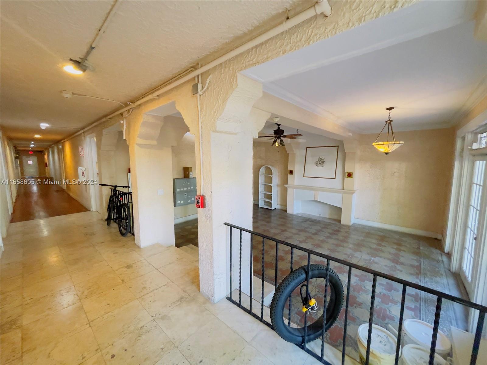SEVILLA CONDO - Residential