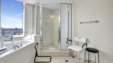 16699 Collins Ave 3407