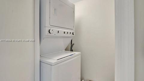 LA PERLA CONDO - Residential