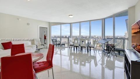 LA PERLA CONDO - Residential