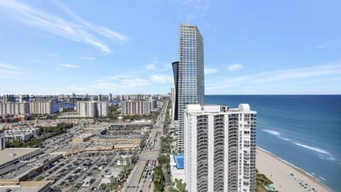 LA PERLA CONDO - Residential