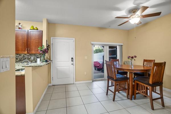 MANDARIN LAKES - Residential