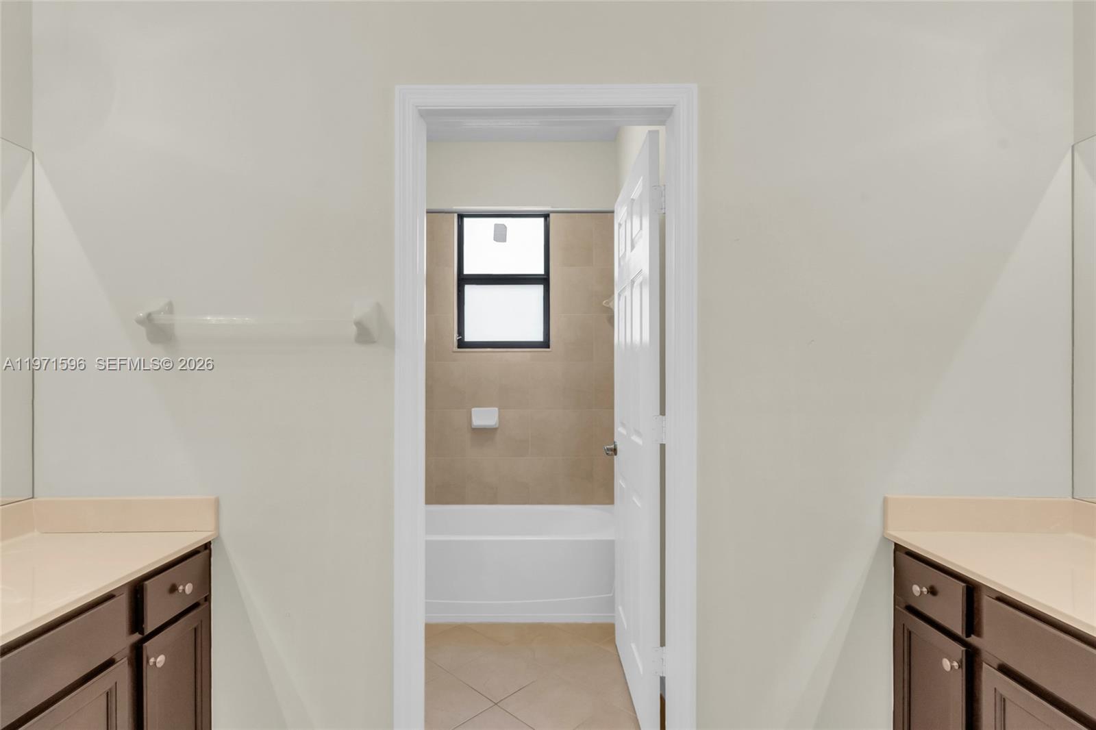 SILVER PALM EAST SEC TWO - Residential