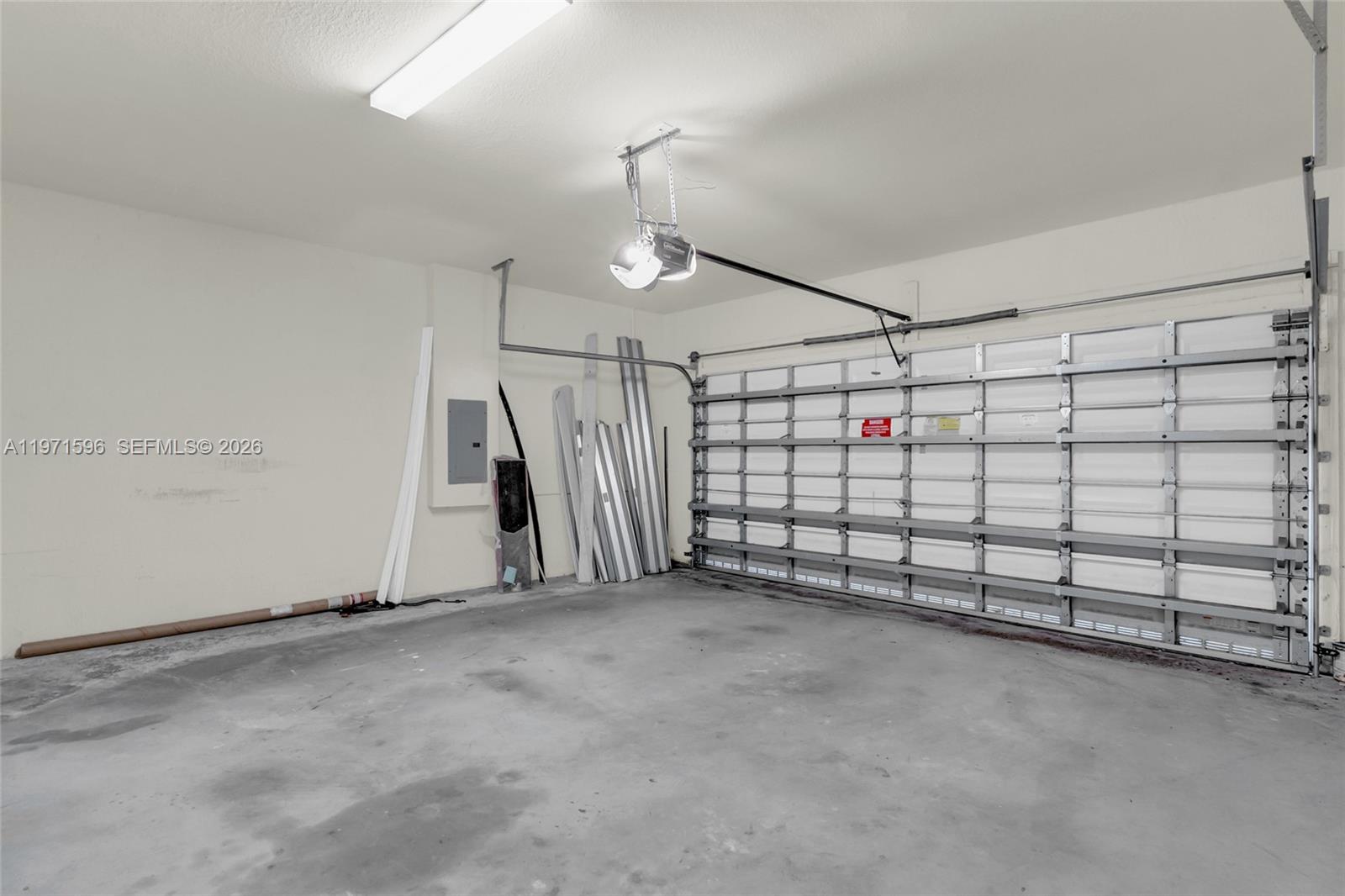 SILVER PALM EAST SEC TWO - Residential