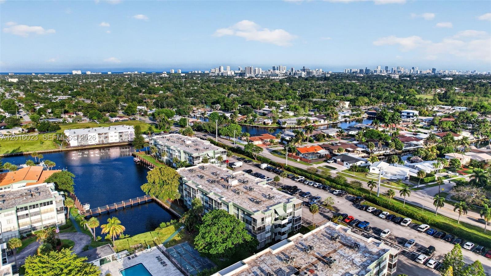 WATERGATE CONDOMINIUM NO - Residential