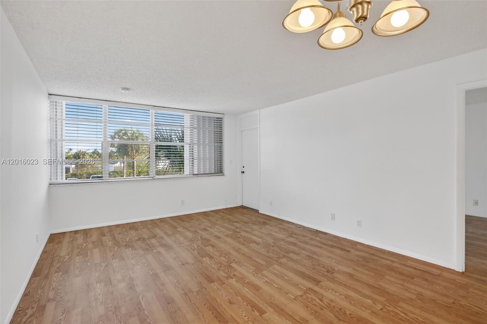 WATERGATE CONDOMINIUM NO - Residential