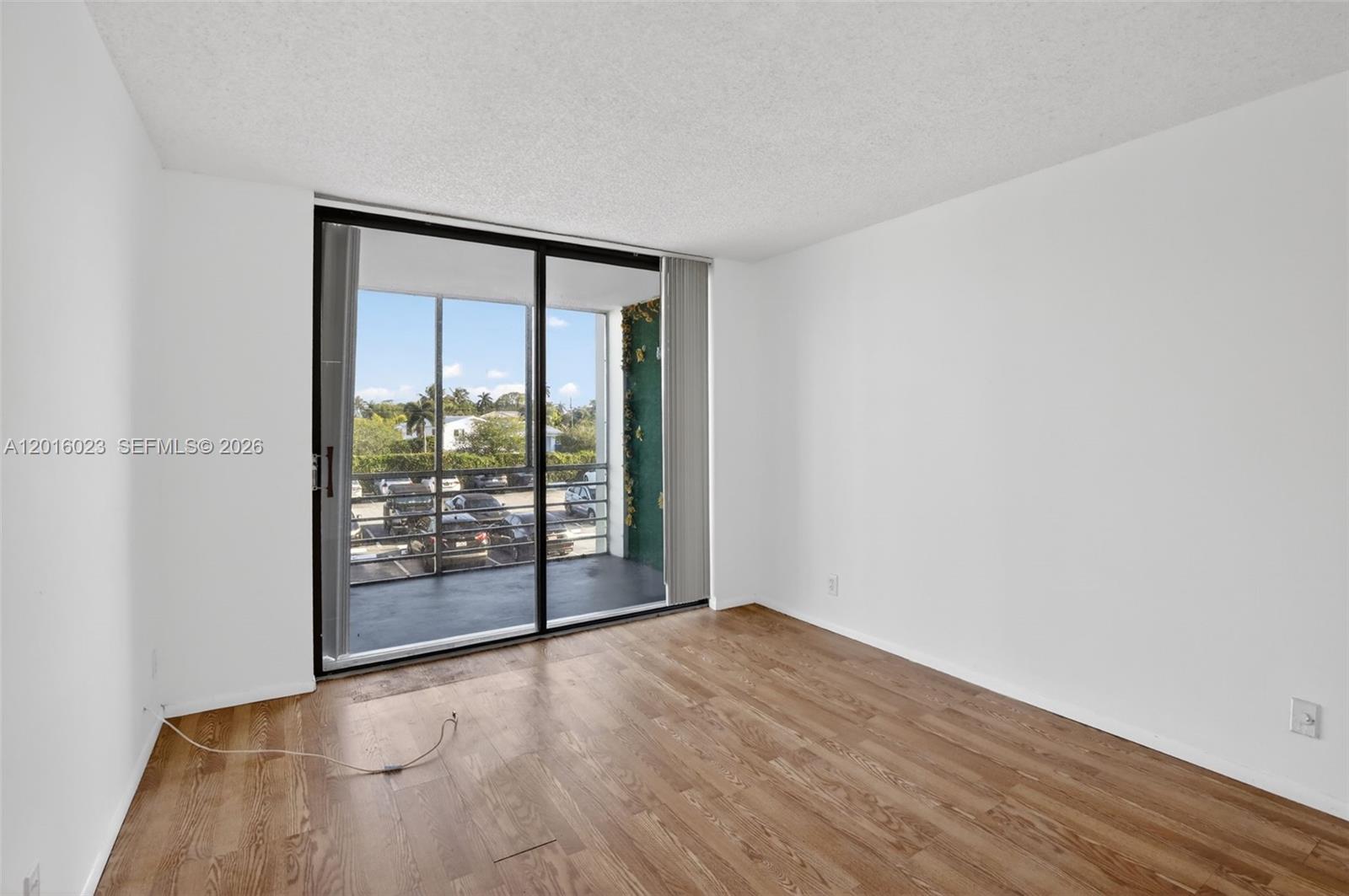 WATERGATE CONDOMINIUM NO - Residential