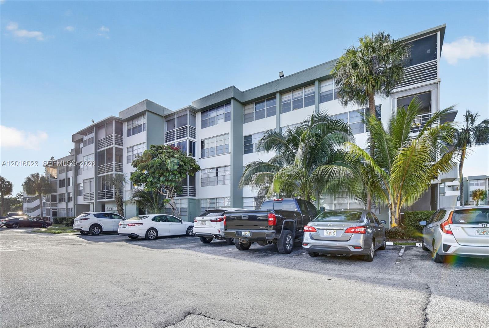 WATERGATE CONDOMINIUM NO - Residential