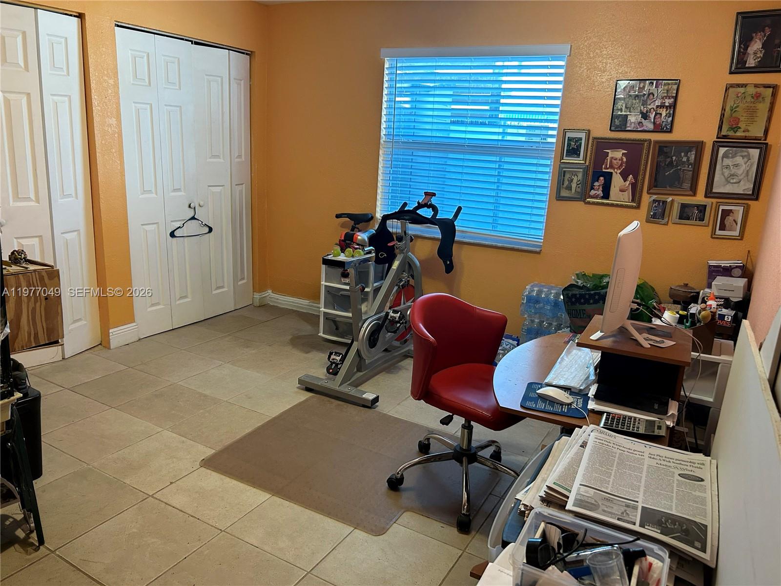 Karlan Townhouse - Residential