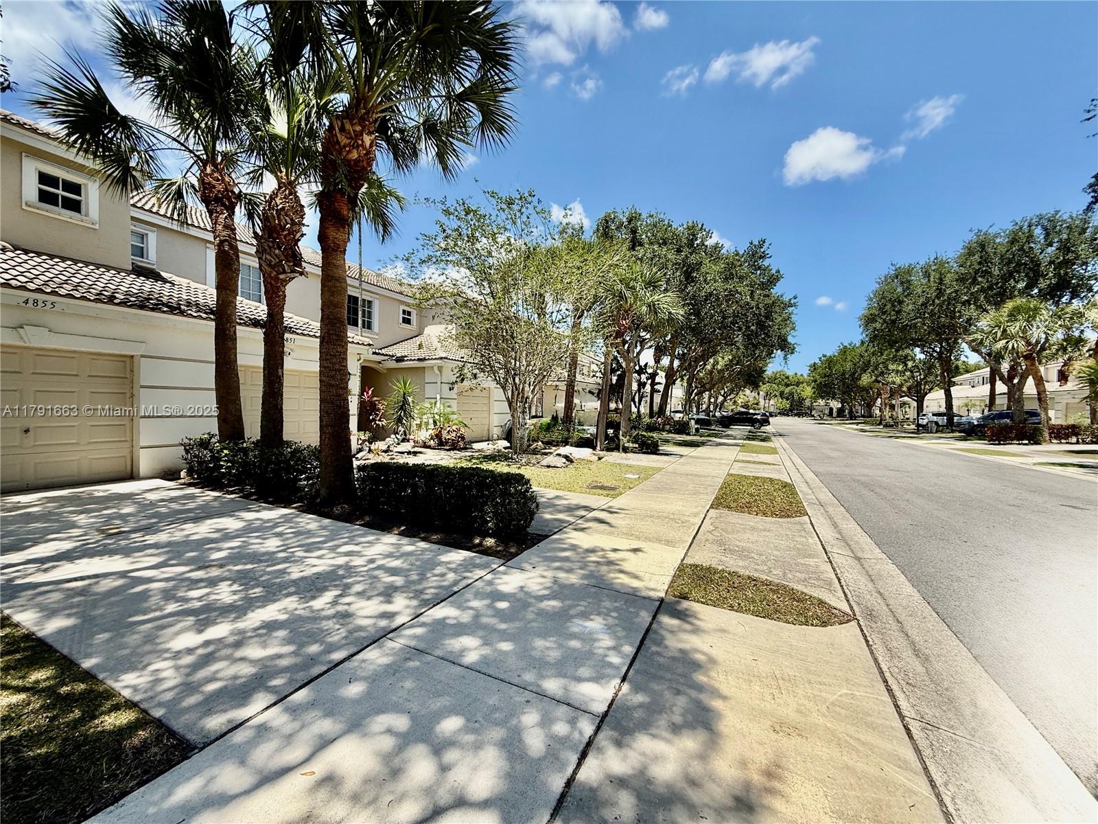 PALMBROOKE TOWNHOMES - Residential