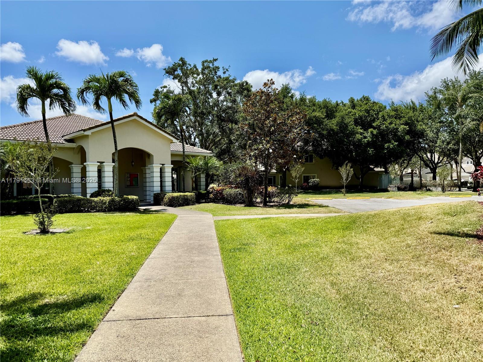 PALMBROOKE TOWNHOMES - Residential