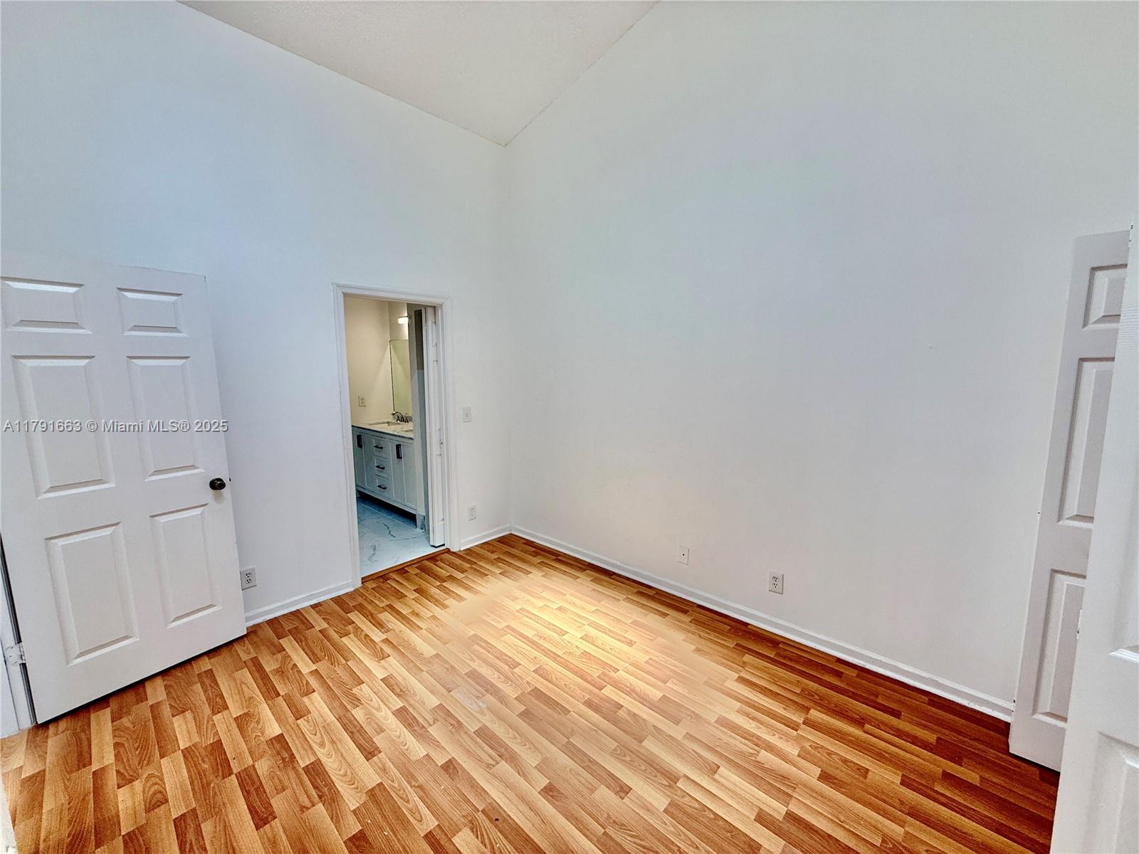 PALMBROOKE TOWNHOMES - Residential