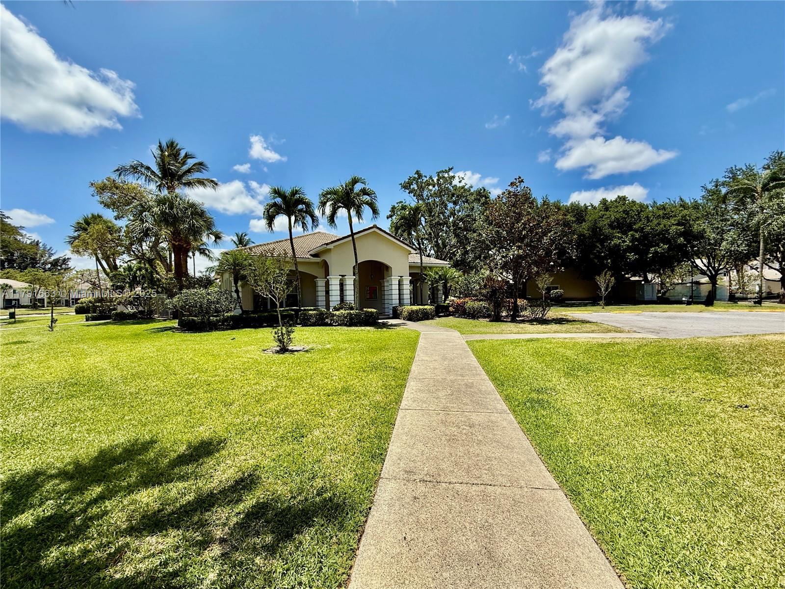 PALMBROOKE TOWNHOMES - Residential