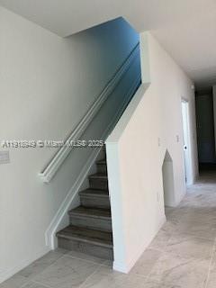 EMERALD ISLES - Residential Lease