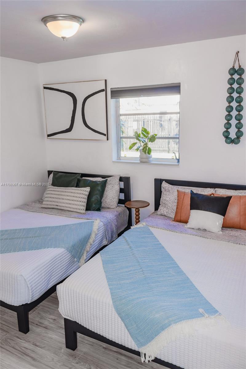 COLLIER MANOR - Residential