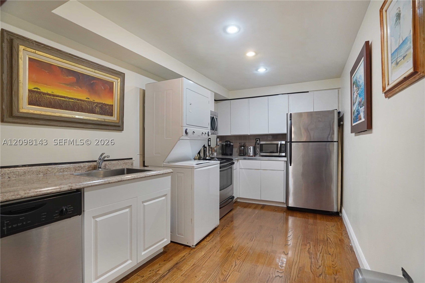 1051 Meridian Ave 1K