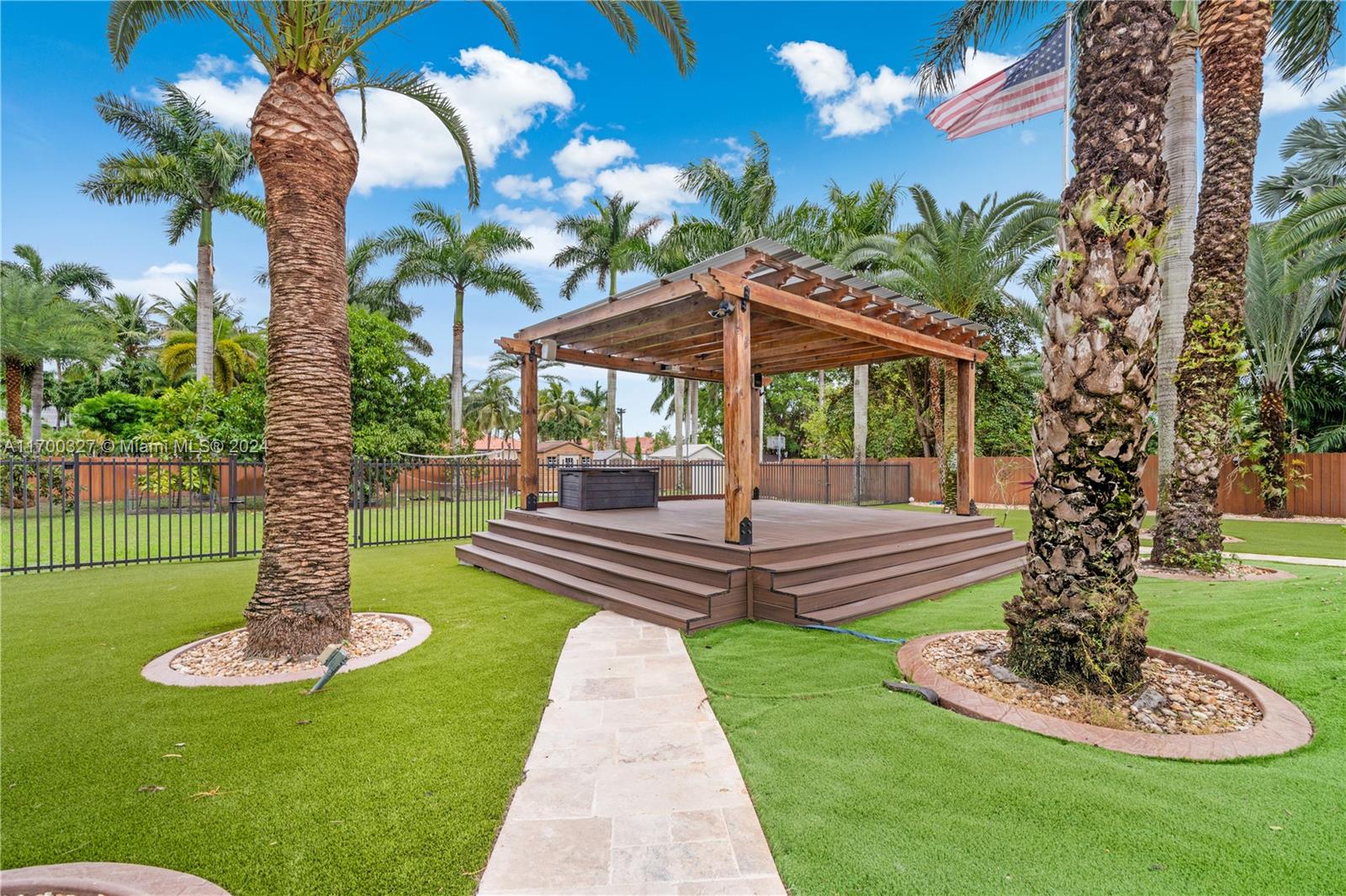 W D L D SUB - Residential