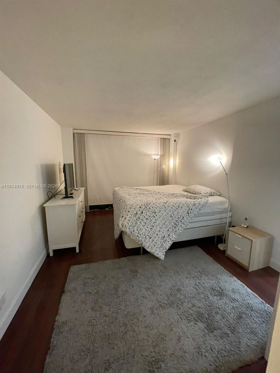 PLAZA OF AMERICAS CONDO P - Residential