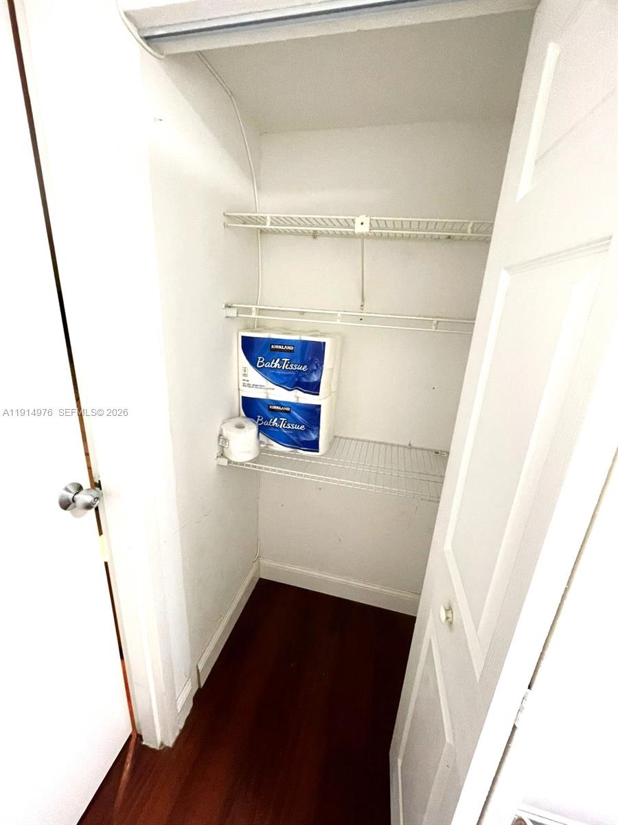 PLAZA OF AMERICAS CONDO P - Residential