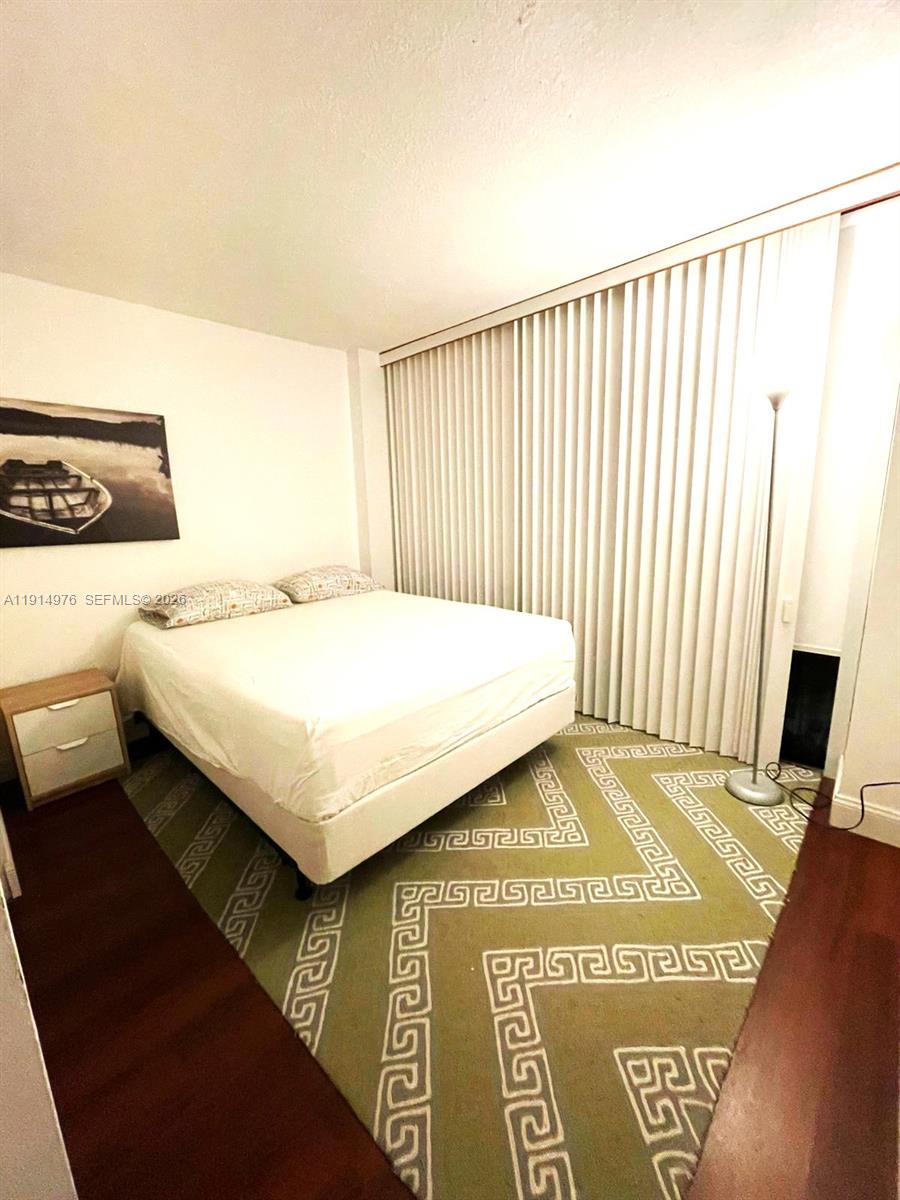 PLAZA OF AMERICAS CONDO P - Residential