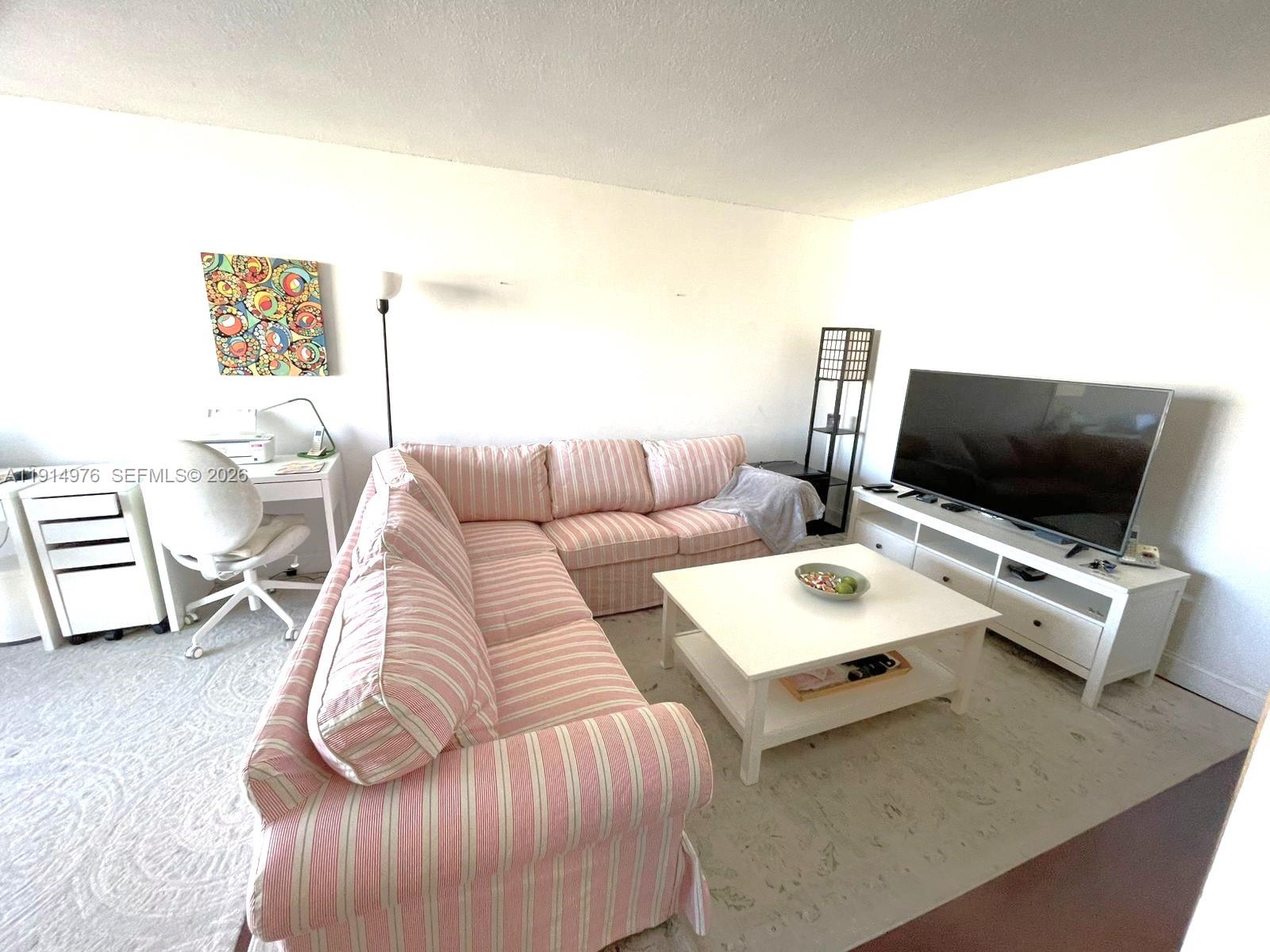 PLAZA OF AMERICAS CONDO P - Residential