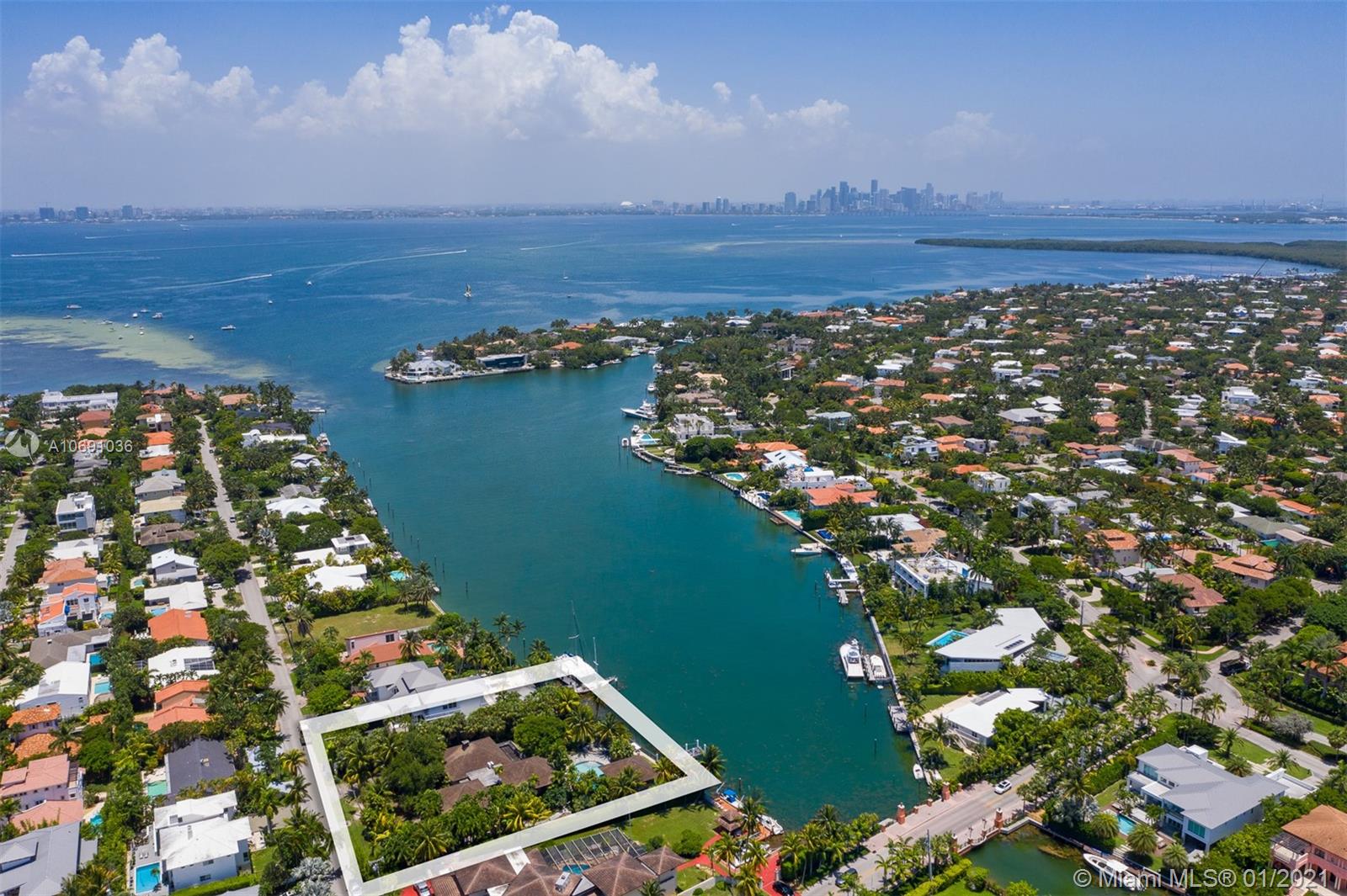 MASHTA ISLAND A REPLAT OF - Residential