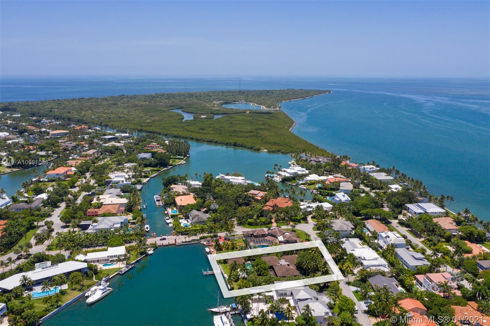 MASHTA ISLAND A REPLAT OF - Residential