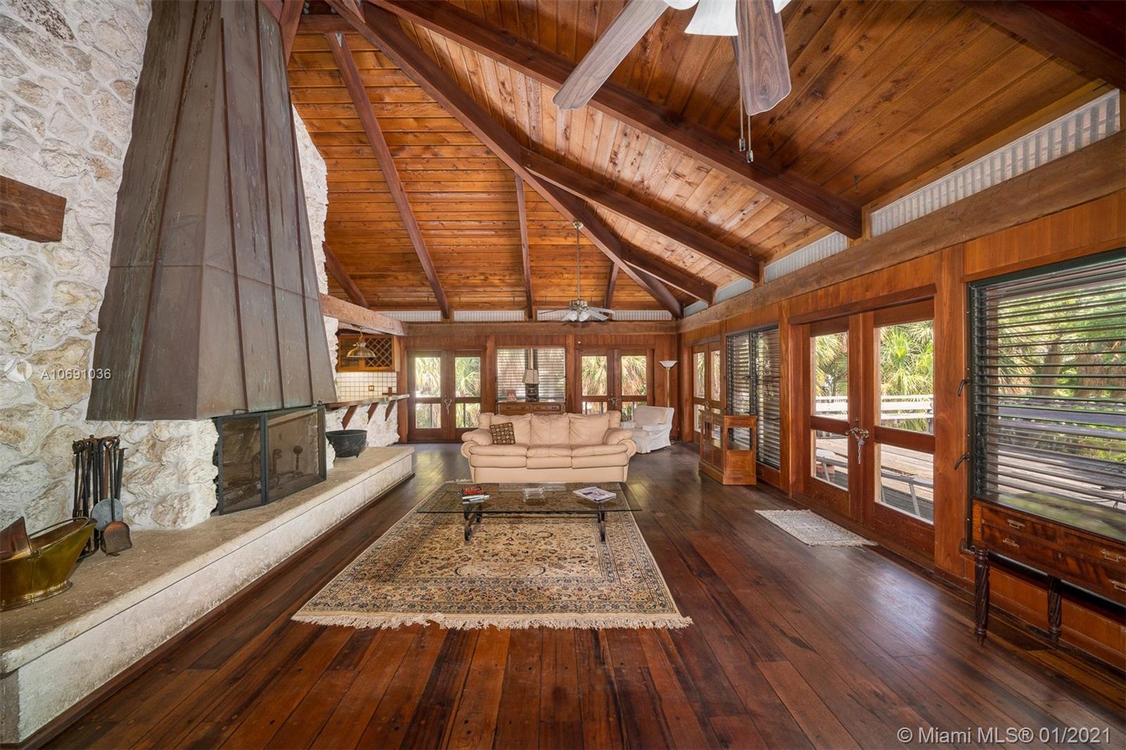 MASHTA ISLAND A REPLAT OF - Residential