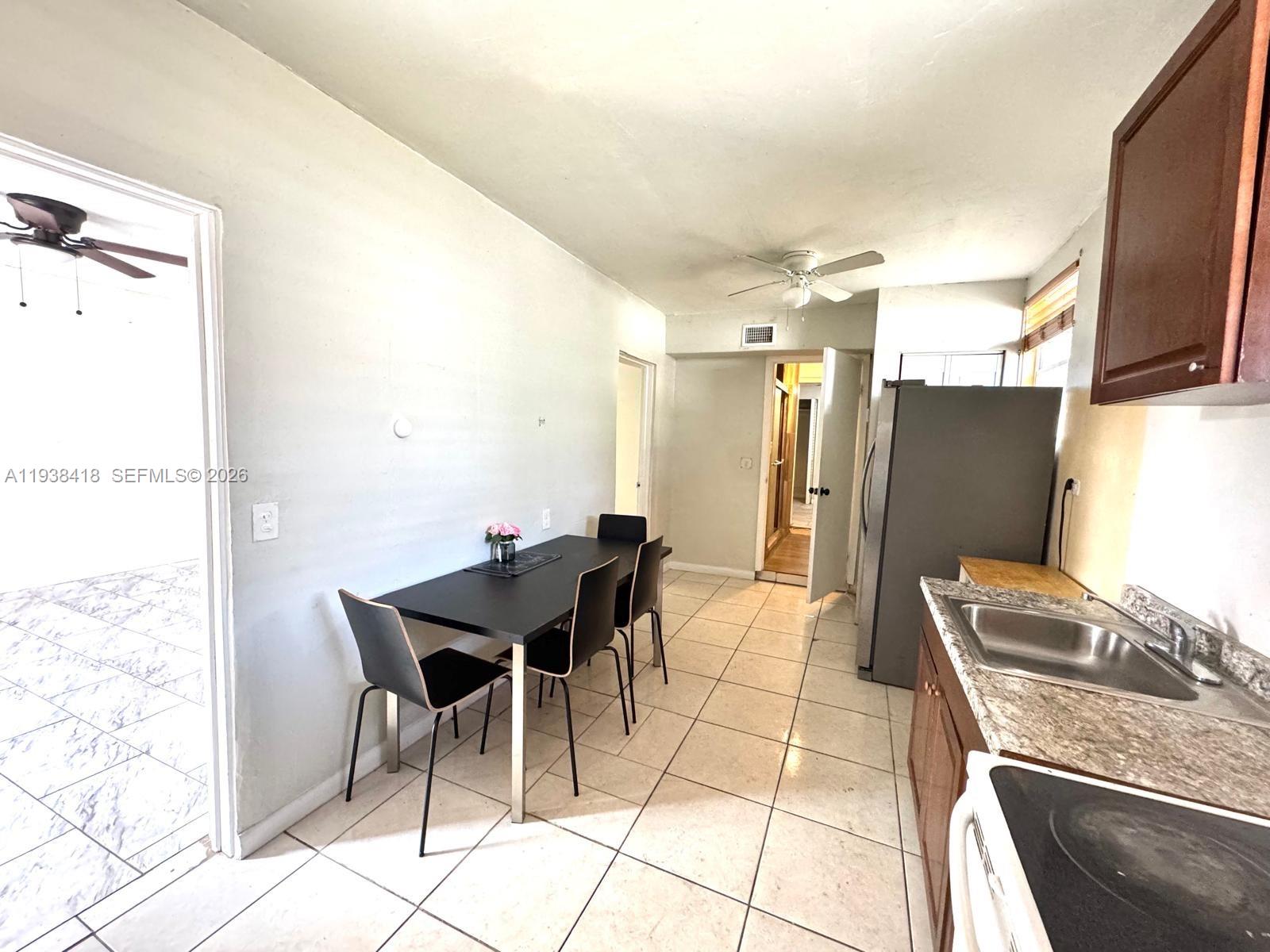 465 NE 157th Ter 2