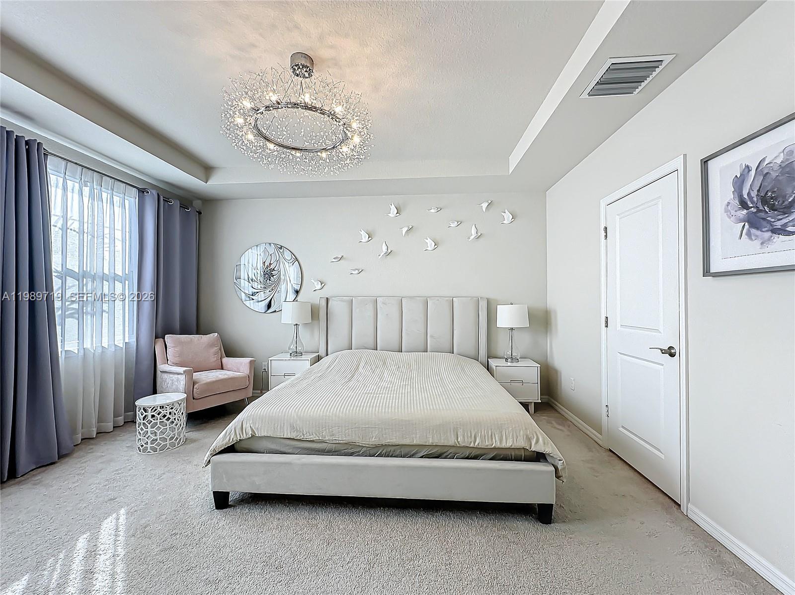 HILLCREST COUNTRY CLUB SO - Residential Lease