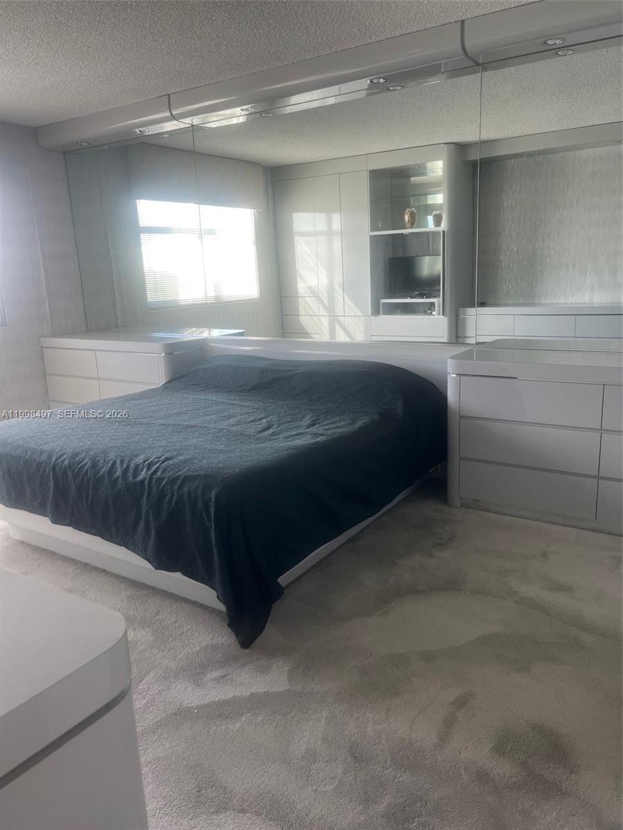 ARLEN HOUSE CONDO - Residential