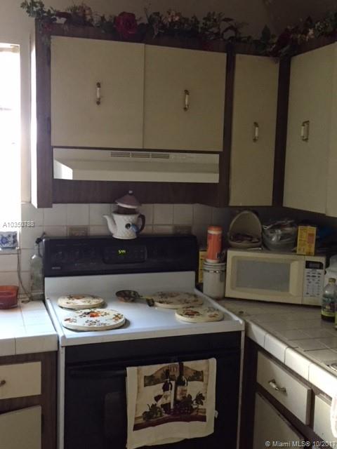 FERNWOODS CONDO NO 3 - Residential