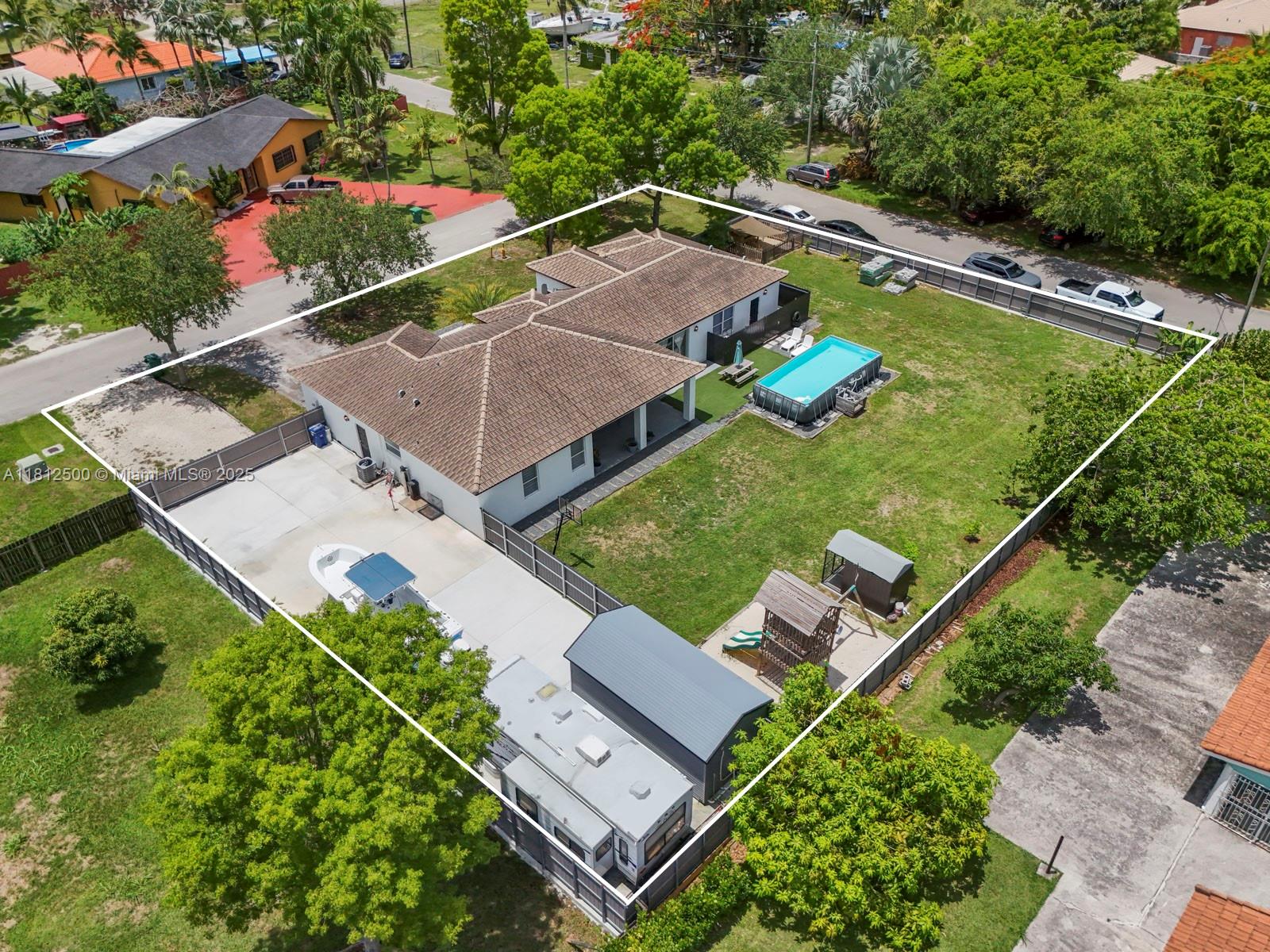FL CITY HIGHLANDS - Residential