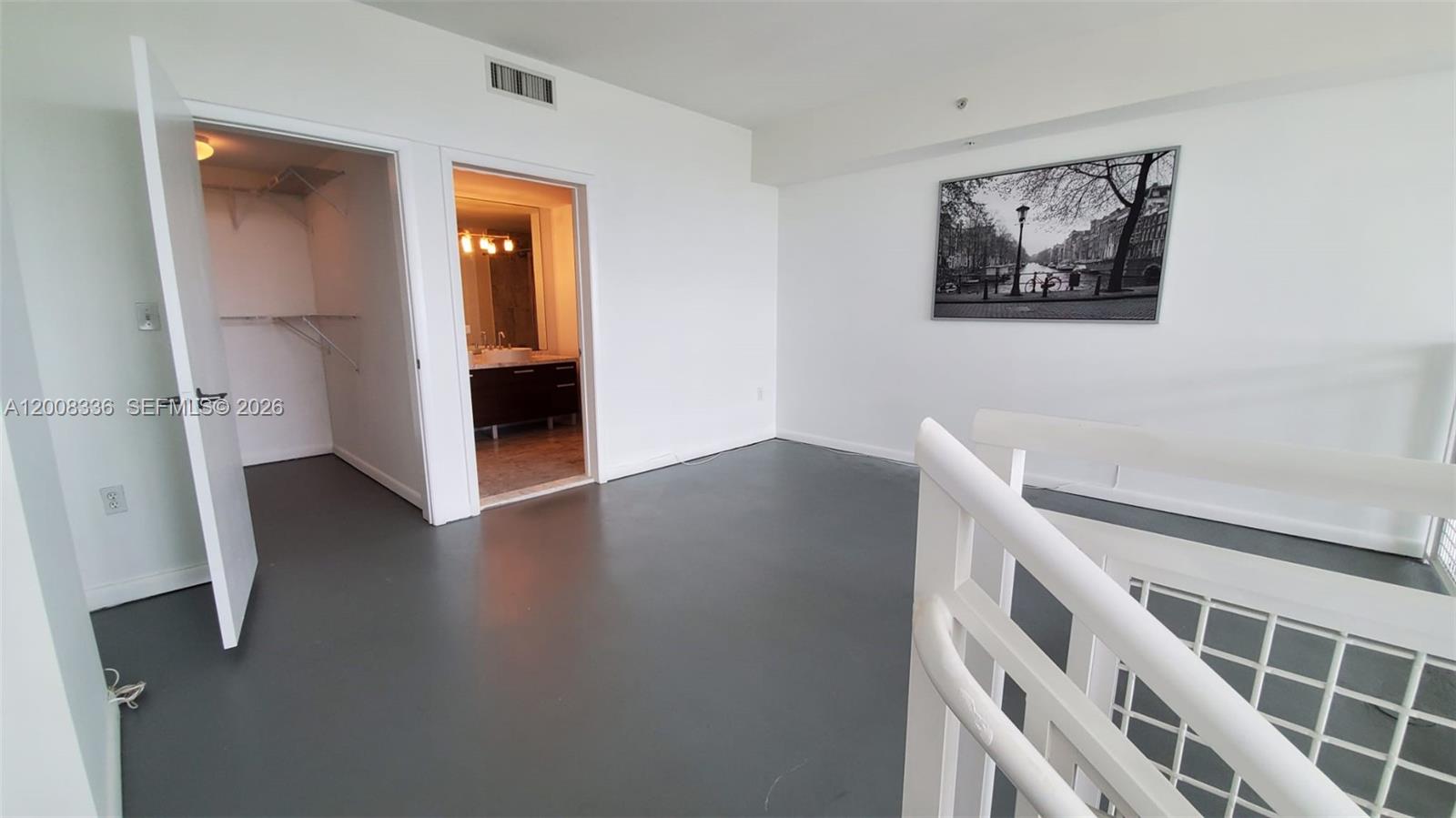 253 NE 2nd St 434