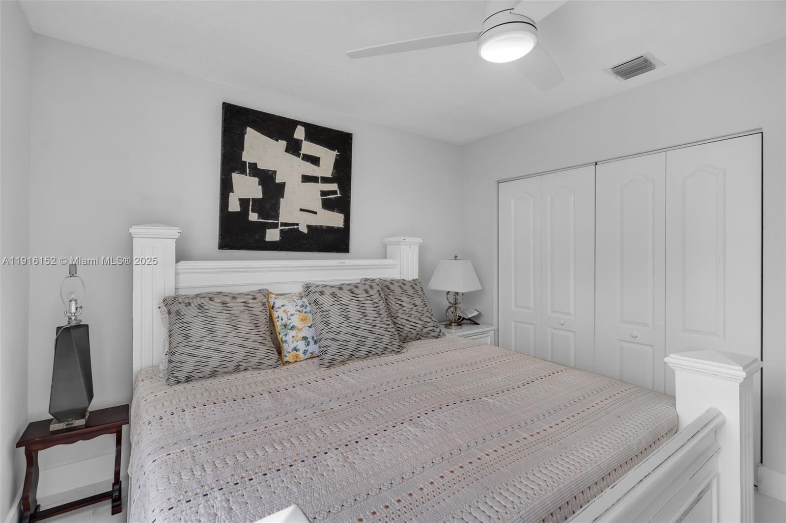 VULCAN MATERIALS COMPANY - Residential Lease