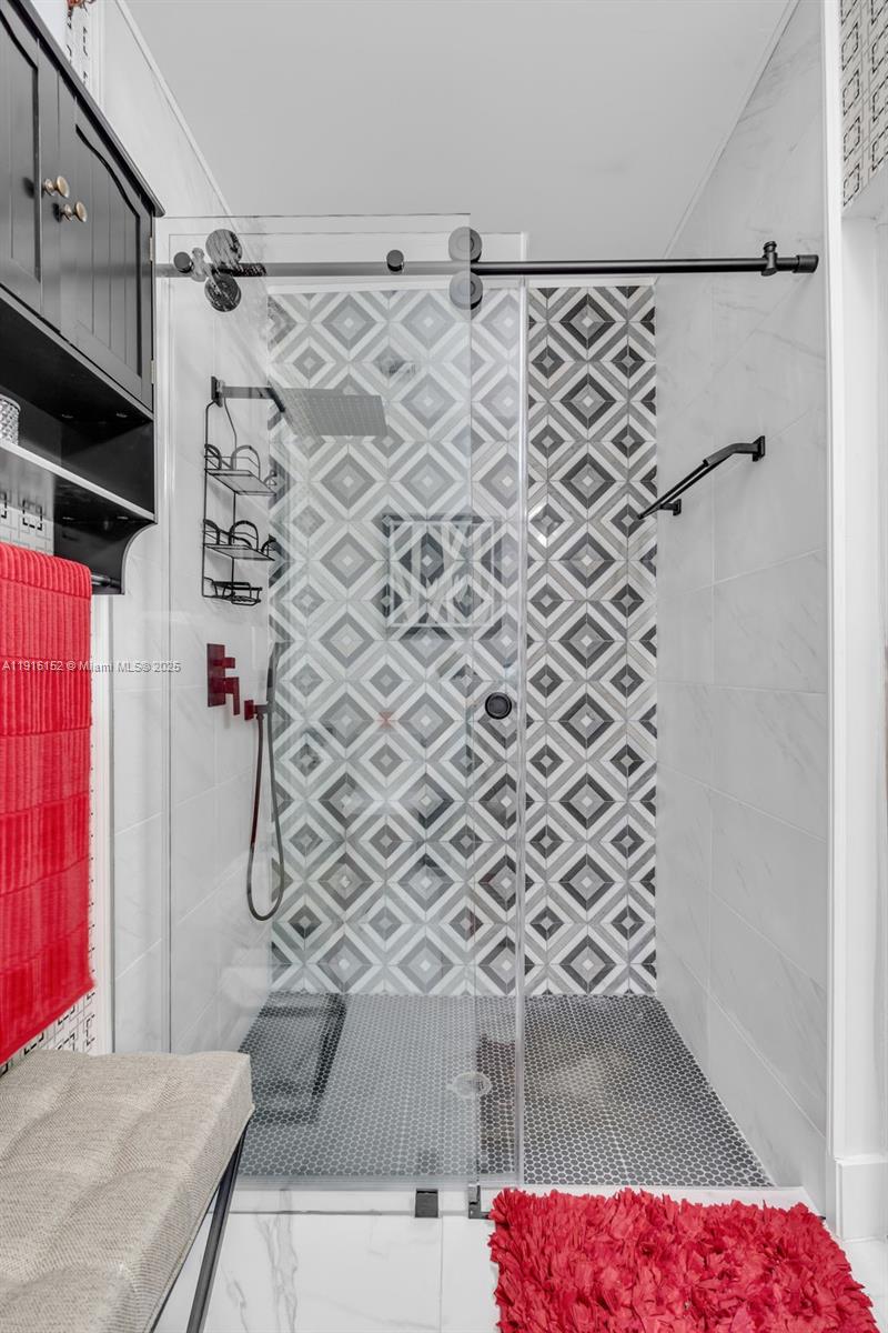 VULCAN MATERIALS COMPANY - Residential Lease