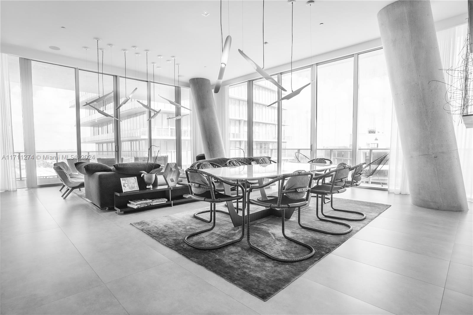 DINNER KEY - Residential