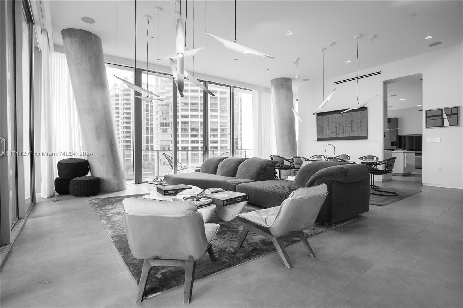 DINNER KEY - Residential