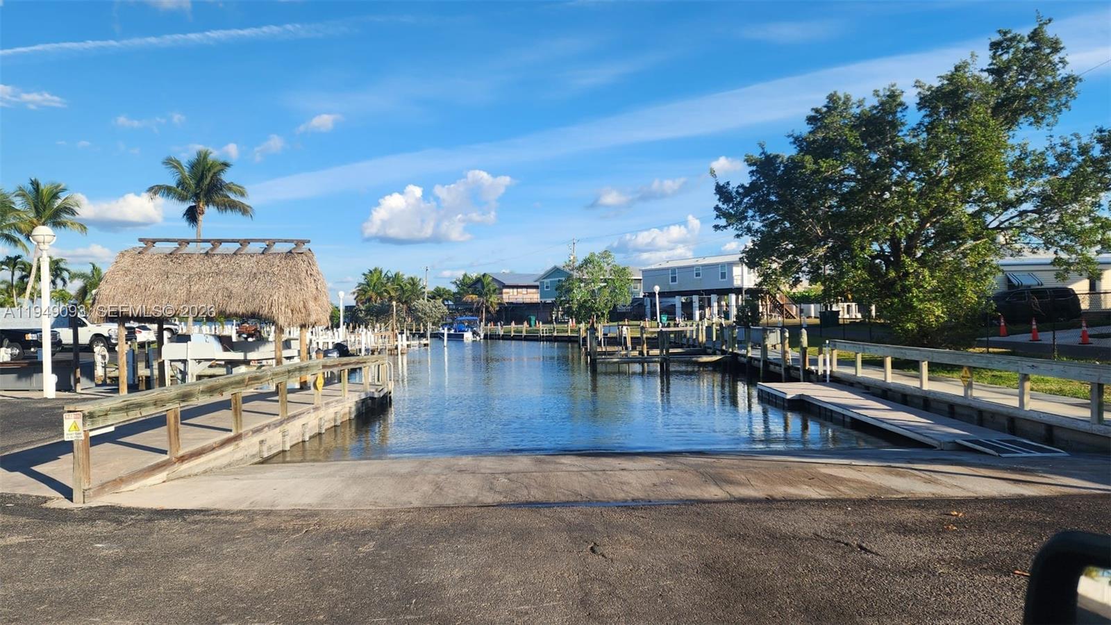 ORA CHOKOLOSKEE RV RESORT - Residential