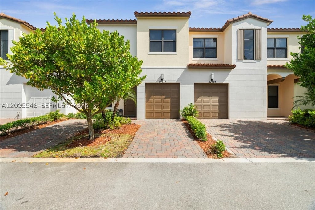 Photo of 20975 NW 1st Ct, Pembroke Pines, FL 33029 (MLS # A12095548)