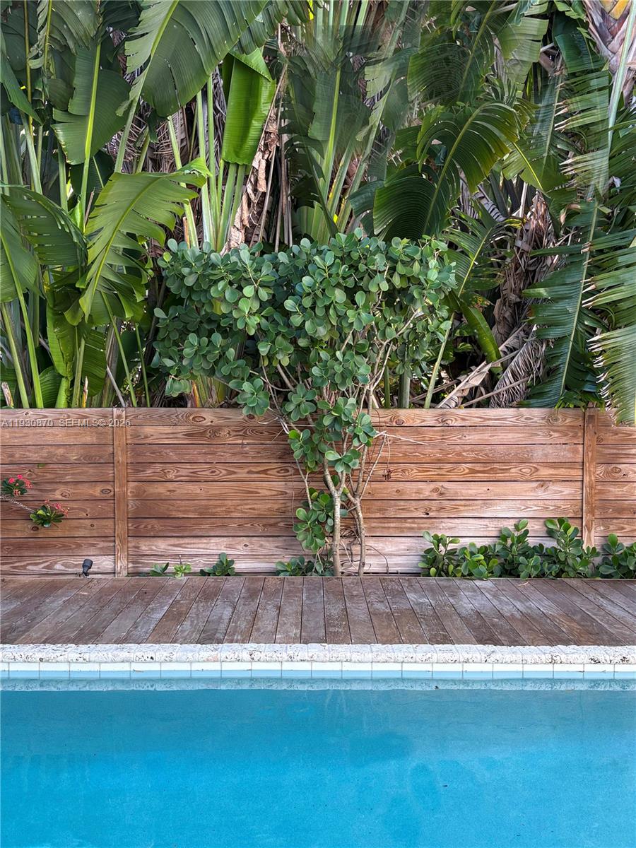 BELLE MEADE OF MIA SEC 1 - Residential